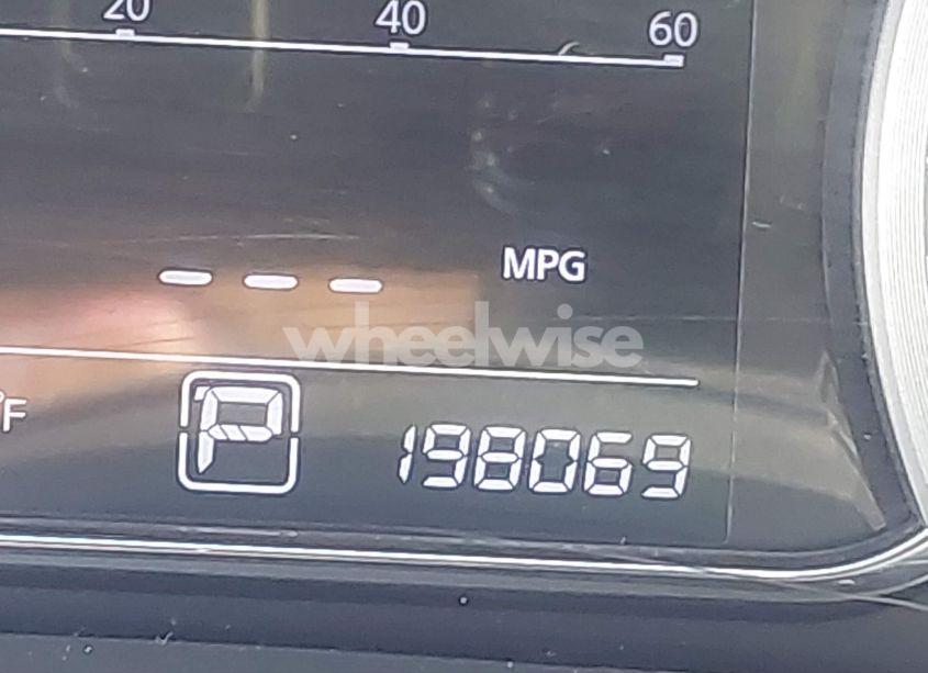 Photo 15 of 2014 Nissan Sentra FE+ S/FE+ SV/S/SL/SR/SV (VIN 3N1AB7AP6EL650077)