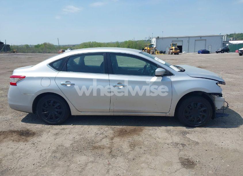 Photo 12 of 2014 Nissan Sentra FE+ S/FE+ SV/S/SL/SR/SV (VIN 3N1AB7AP6EL670670)