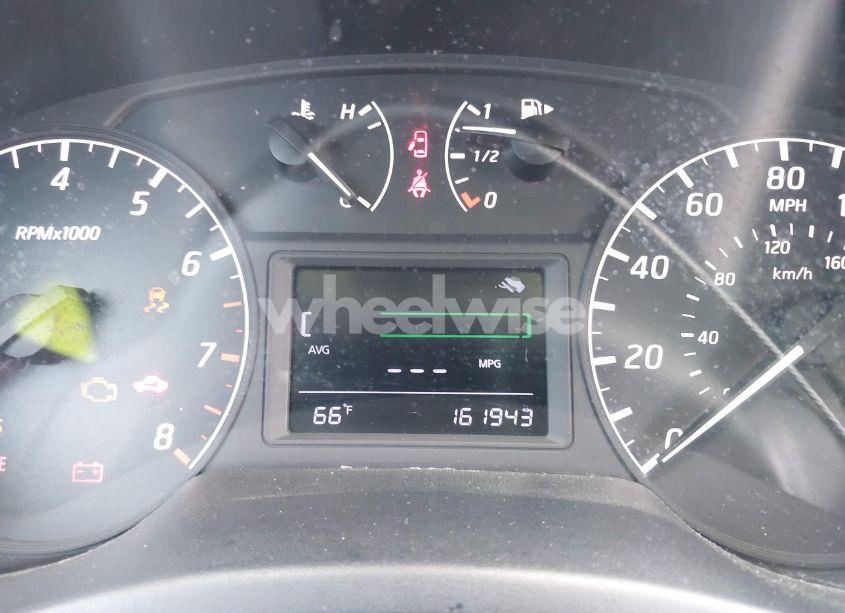 Photo 7 of 2014 Nissan Sentra S (VIN 3N1AB7AP6EL691468)