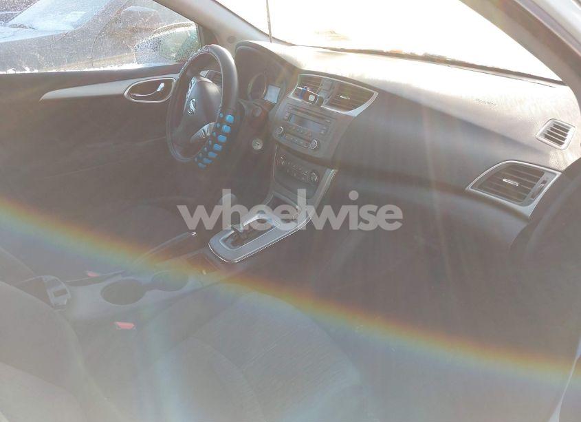 Photo 5 of 2014 Nissan Sentra FE+ S/FE+ SV/S/SL/SR/SV (VIN 3N1AB7AP6EL693186)