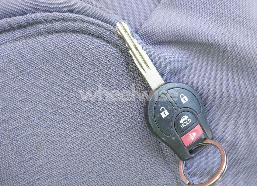 Photo 11 of 2014 Nissan Sentra FE+ S/FE+ SV/S/SL/SR/SV (VIN 3N1AB7AP6EY226806)