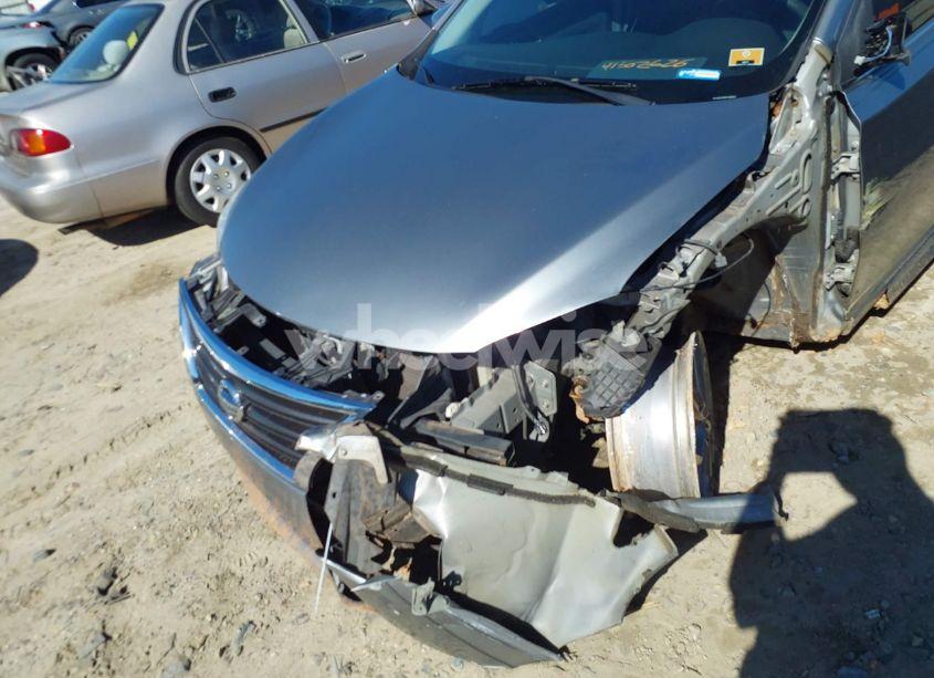 Photo 6 of 2014 Nissan Sentra SR (VIN 3N1AB7AP6EY328302)