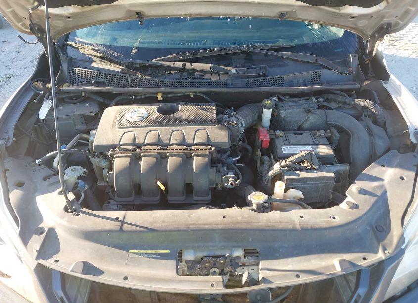 Photo 10 of 2014 Nissan Sentra SR (VIN 3N1AB7AP6EY337498)