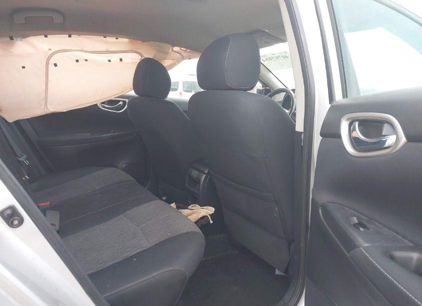 Photo 8 of 2015 Nissan Sentra FE+ S/S/SL/SR/SV (VIN 3N1AB7AP6FL642160)
