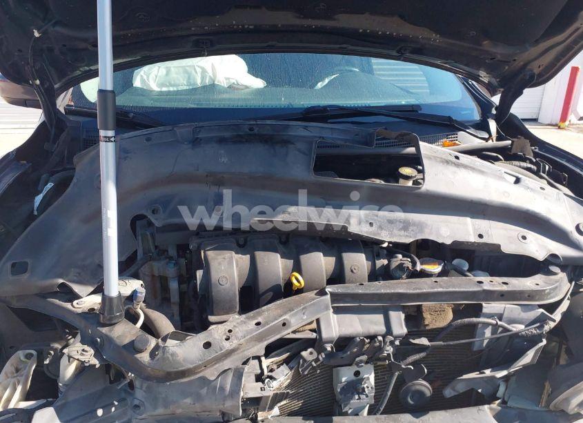 Photo 10 of 2015 Nissan Sentra SV (VIN 3N1AB7AP6FL662294)