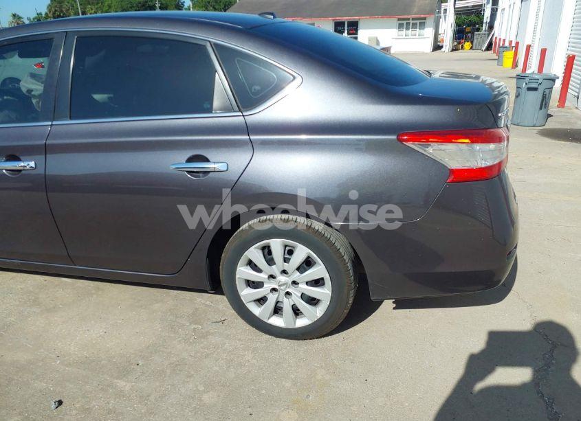Photo 3 of 2015 Nissan Sentra SV (VIN 3N1AB7AP6FL662294)
