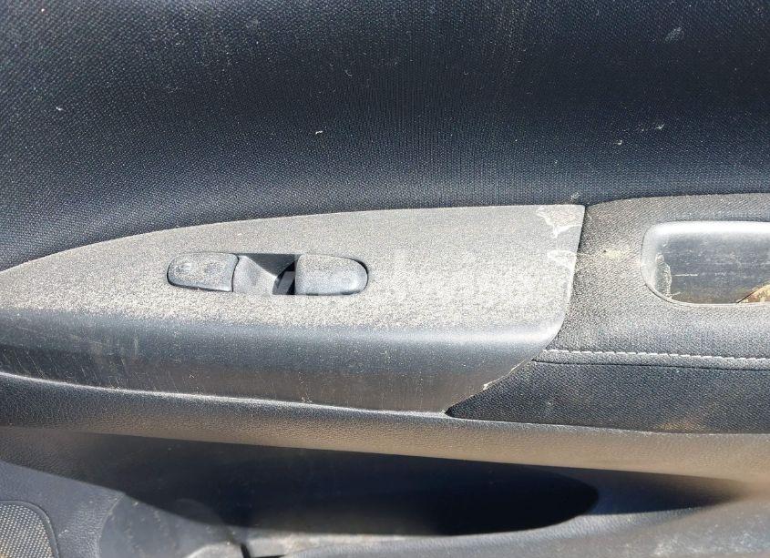 Photo 6 of 2015 Nissan Sentra FE+ S/S/SL/SR/SV (VIN 3N1AB7AP6FL666233)
