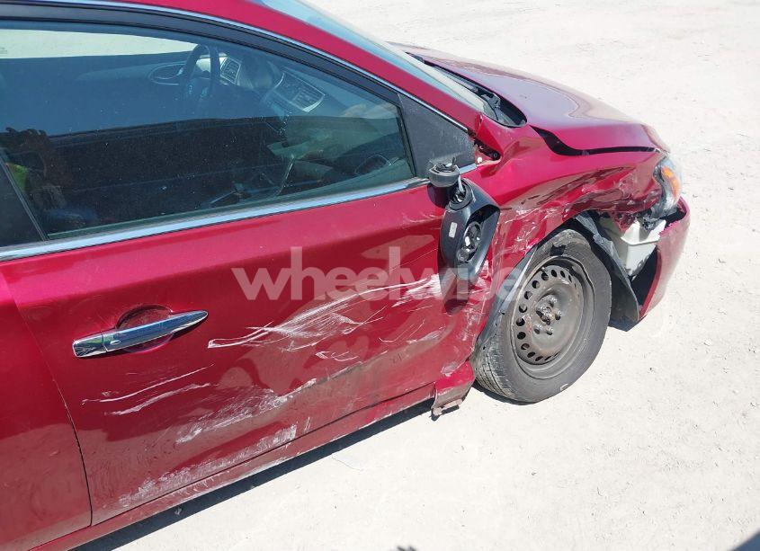 Photo 6 of 2015 Nissan Sentra SV (VIN 3N1AB7AP6FL687938)
