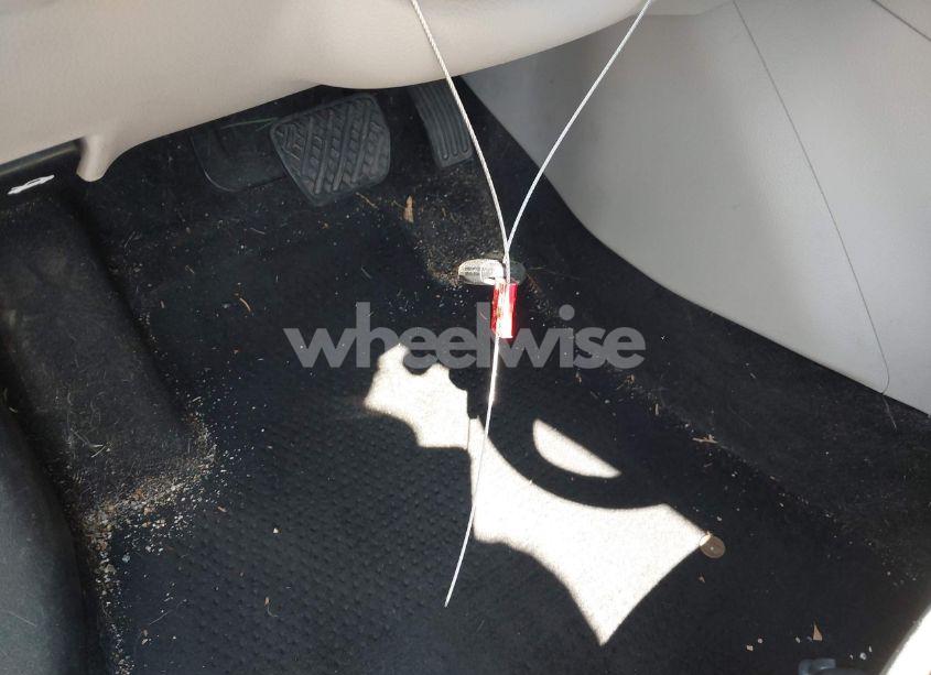 Photo 11 of 2015 Nissan Sentra SL (VIN 3N1AB7AP6FY222756)