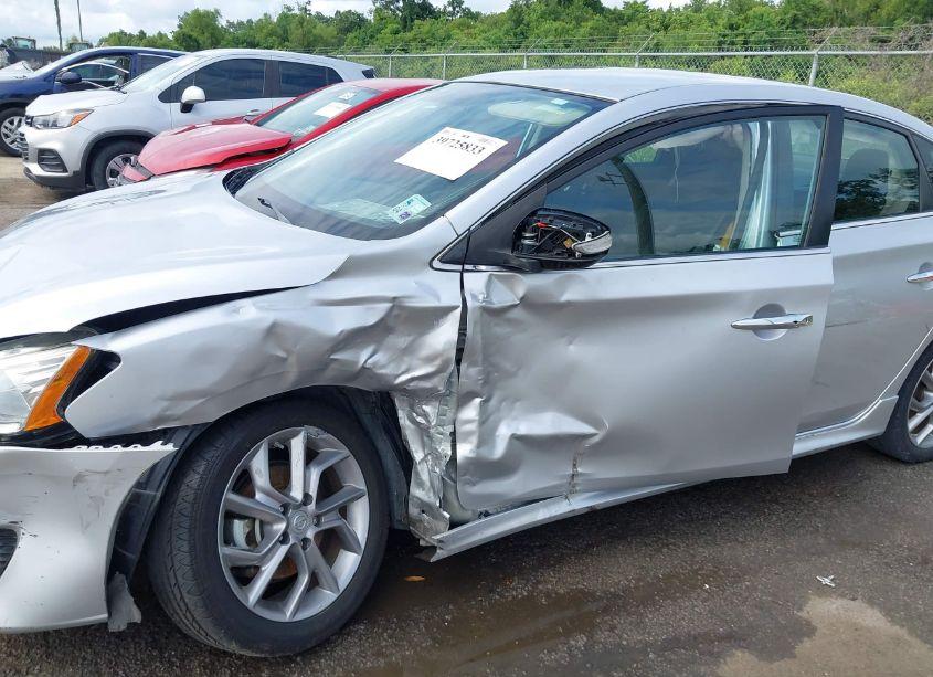 Photo 6 of 2015 Nissan Sentra SR (VIN 3N1AB7AP6FY245101)