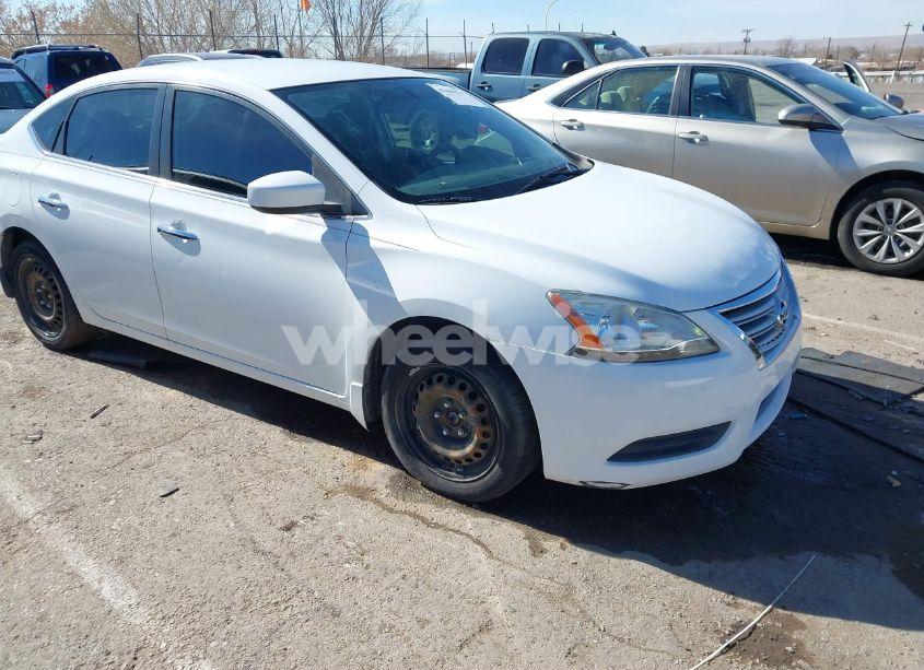 2015 Nissan Sentra S (VIN 3N1AB7AP6FY302333) main photo