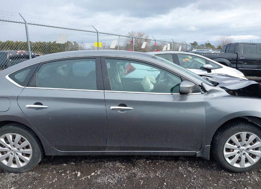 Photo 13 of 2015 Nissan Sentra S (VIN 3N1AB7AP6FY312294)