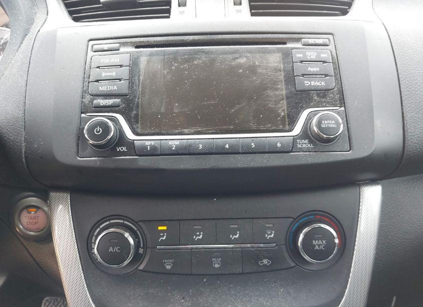 Photo 15 of 2015 Nissan Sentra SR (VIN 3N1AB7AP6FY312408)