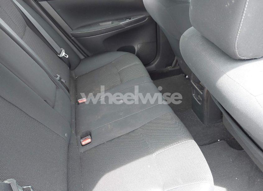Photo 8 of 2015 Nissan Sentra S (VIN 3N1AB7AP6FY375525)