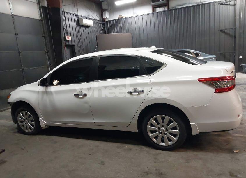 Photo 15 of 2015 Nissan Sentra SV (VIN 3N1AB7AP6FY376240)