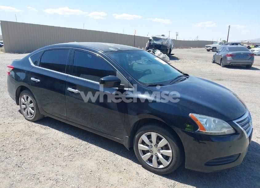2015 Nissan Sentra S (VIN 3N1AB7AP6FY376870) main photo