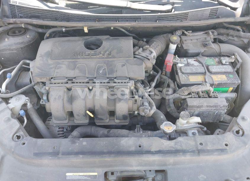 Photo 10 of 2015 Nissan Sentra S (VIN 3N1AB7AP6FY376870)