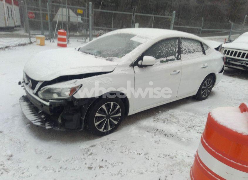 Photo 2 of 2016 Nissan Sentra FE+ S/S/SL/SR/SV (VIN 3N1AB7AP6GL644380)