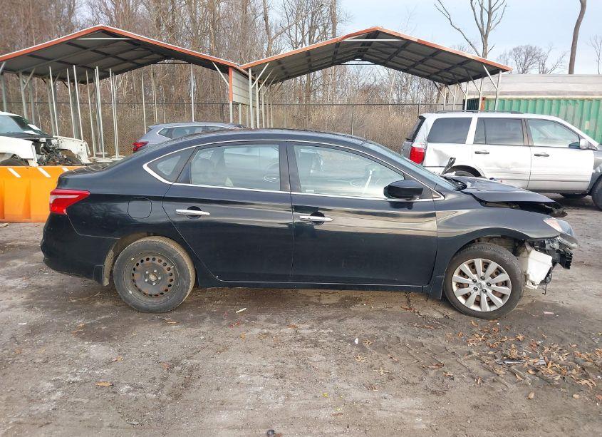Photo 13 of 2016 Nissan Sentra SV (VIN 3N1AB7AP6GL651667)