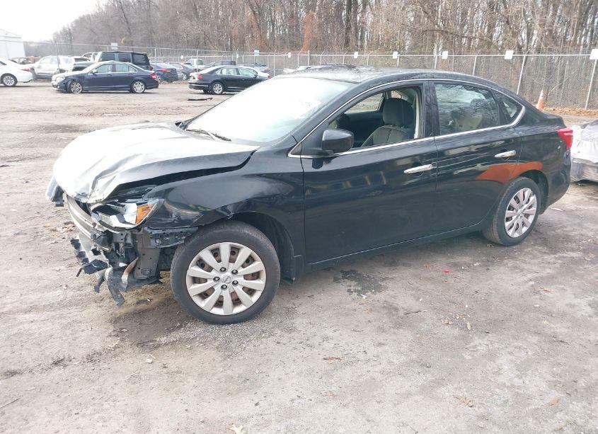 Photo 2 of 2016 Nissan Sentra SV (VIN 3N1AB7AP6GL651667)