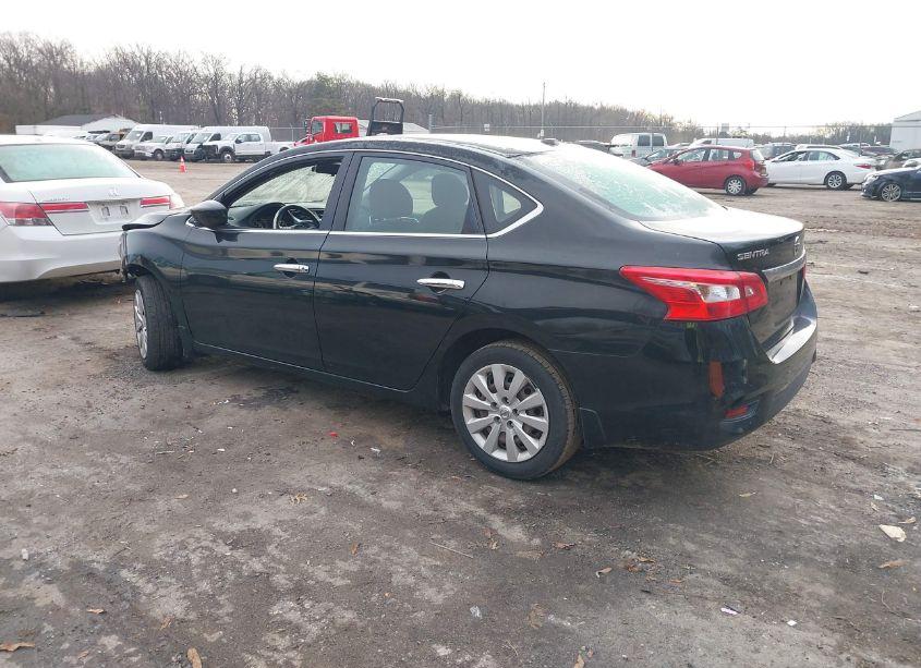 Photo 3 of 2016 Nissan Sentra SV (VIN 3N1AB7AP6GL651667)