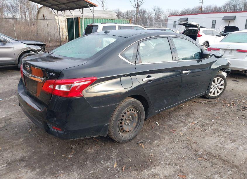 Photo 4 of 2016 Nissan Sentra SV (VIN 3N1AB7AP6GL651667)