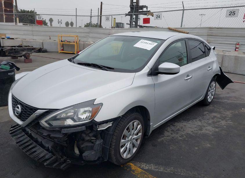 Photo 2 of 2016 Nissan Sentra SV (VIN 3N1AB7AP6GL656075)