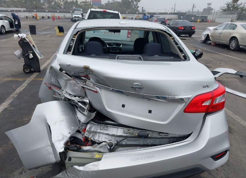 Photo 6 of 2016 Nissan Sentra SV (VIN 3N1AB7AP6GL656075)