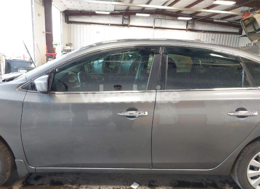 Photo 14 of 2016 Nissan Sentra SV (VIN 3N1AB7AP6GL660045)