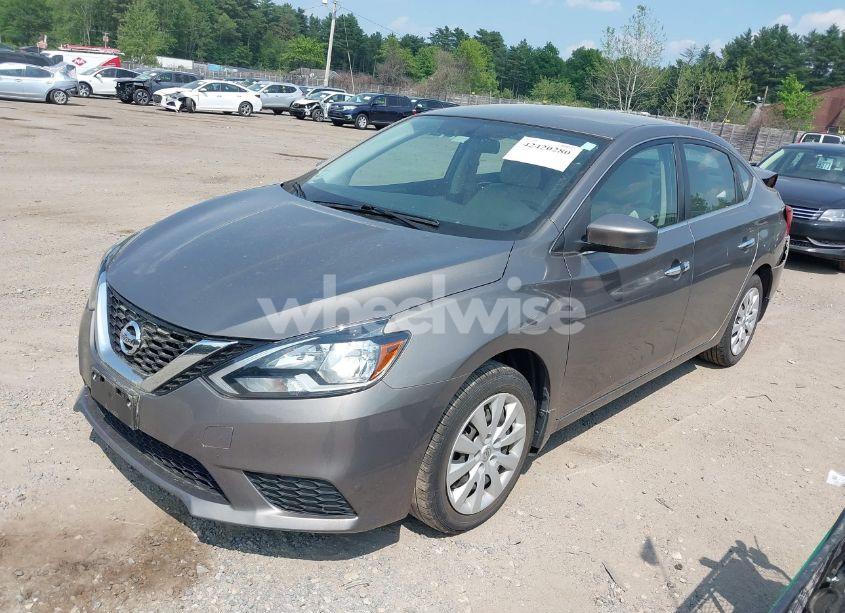 Photo 2 of 2016 Nissan Sentra SV (VIN 3N1AB7AP6GL675595)