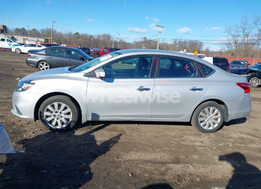 Photo 14 of 2016 Nissan Sentra SV (VIN 3N1AB7AP6GL679288)