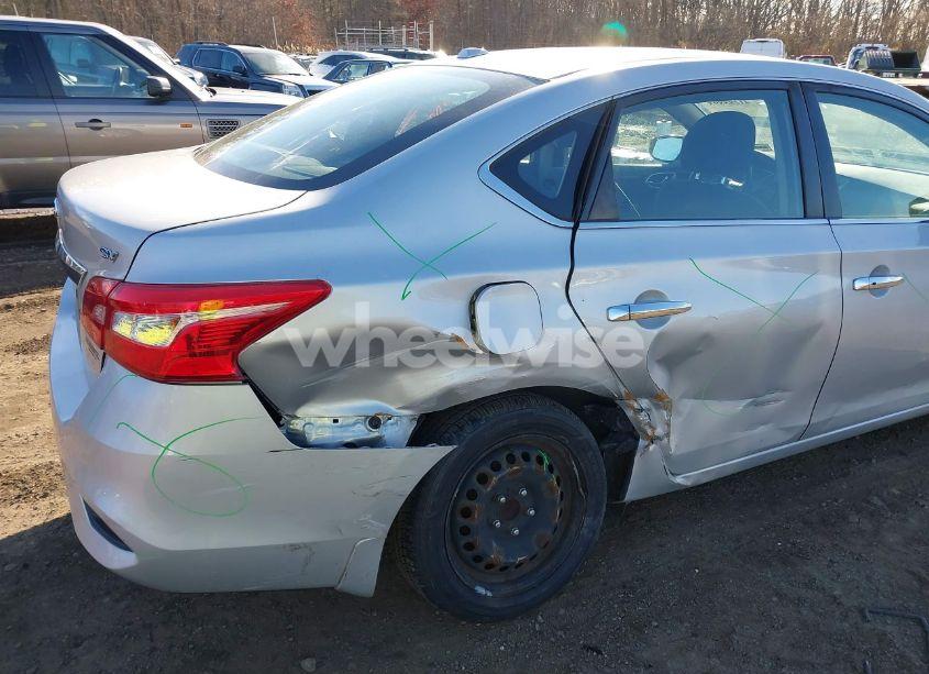 Photo 17 of 2016 Nissan Sentra SV (VIN 3N1AB7AP6GL679288)