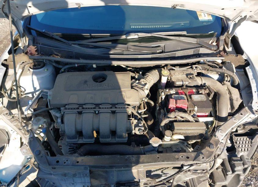 Photo 10 of 2016 Nissan Sentra S (VIN 3N1AB7AP6GL679954)