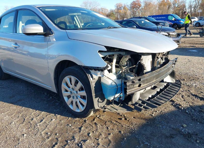 Photo 12 of 2016 Nissan Sentra S (VIN 3N1AB7AP6GL679954)