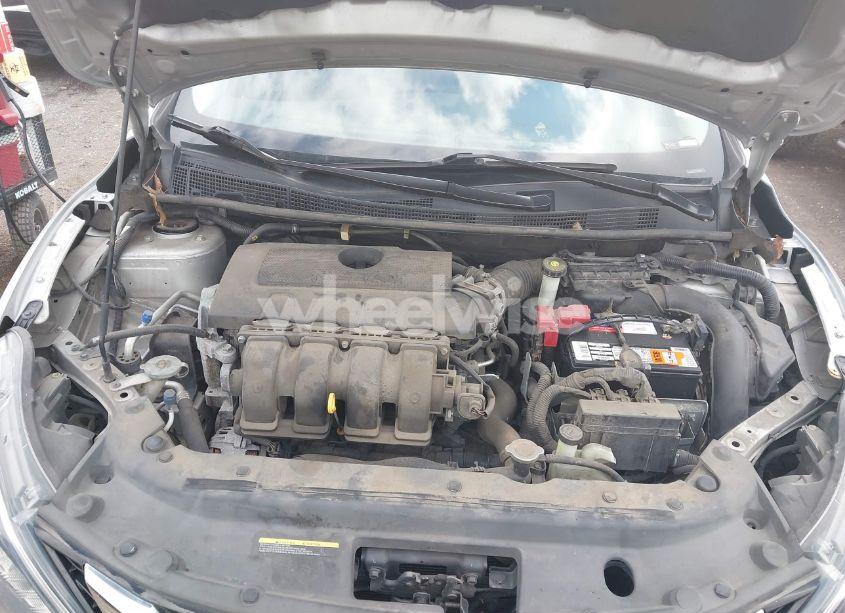 Photo 10 of 2016 Nissan Sentra SV (VIN 3N1AB7AP6GY210706)