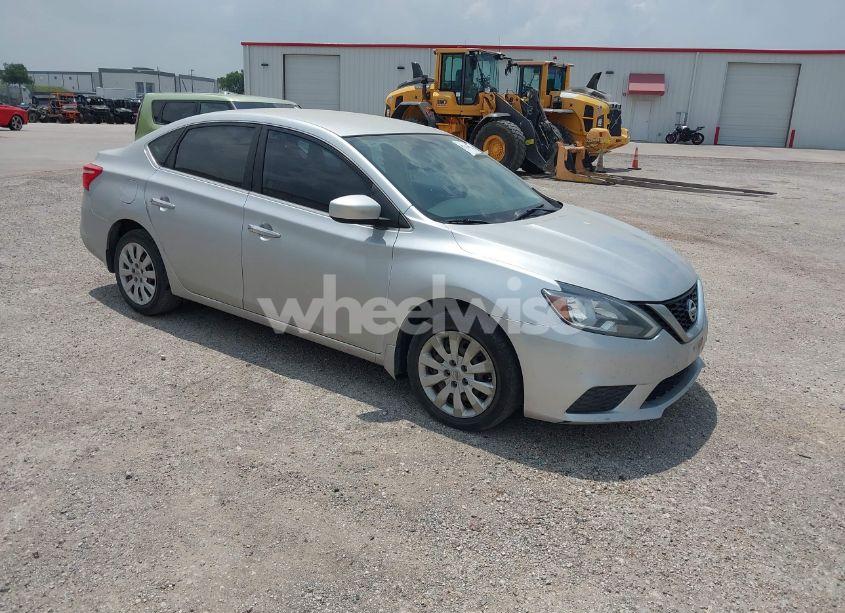 2016 Nissan Sentra S (VIN 3N1AB7AP6GY223259) main photo