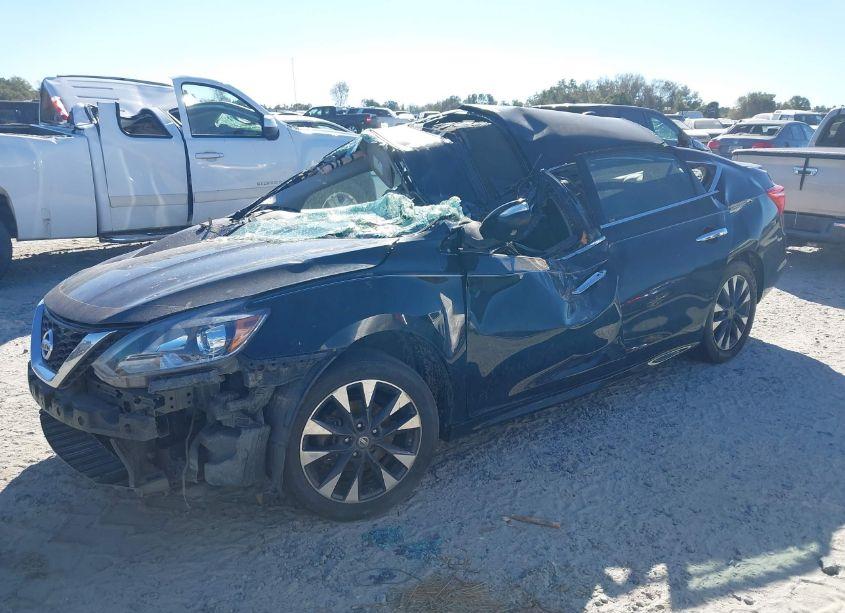 Photo 2 of 2016 Nissan Sentra SR (VIN 3N1AB7AP6GY225819)