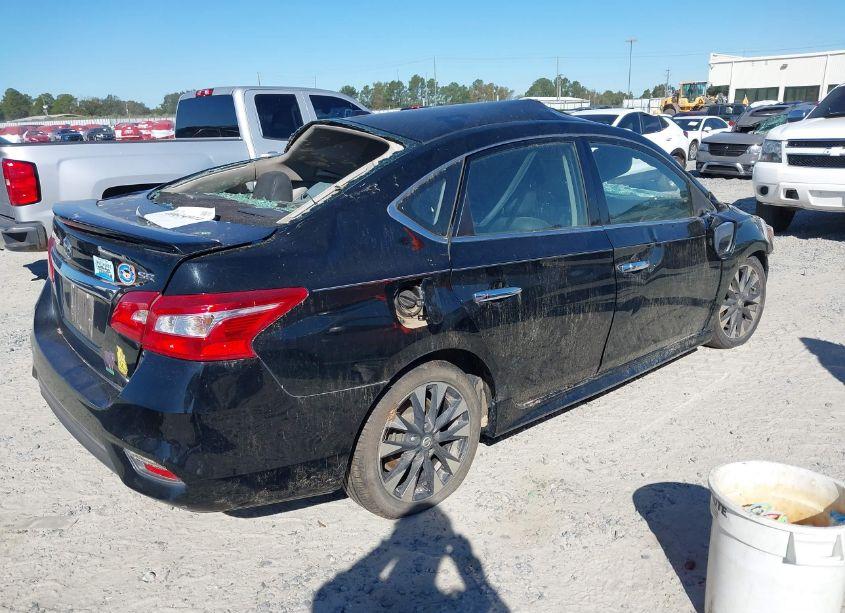 Photo 4 of 2016 Nissan Sentra SR (VIN 3N1AB7AP6GY225819)