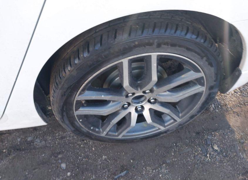 Photo 12 of 2016 Nissan Sentra SV (VIN 3N1AB7AP6GY242829)