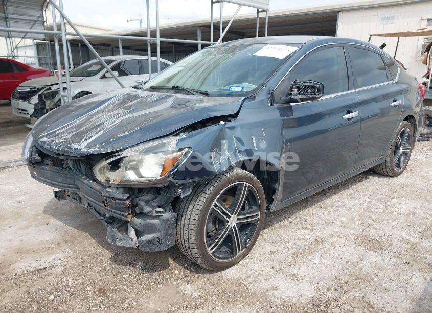 Photo 2 of 2016 Nissan Sentra SV (VIN 3N1AB7AP6GY256486)