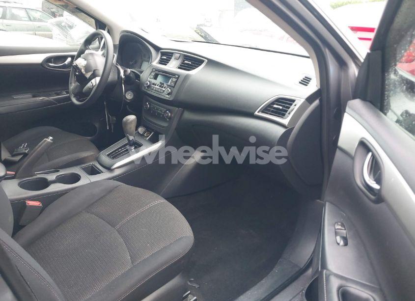 Photo 5 of 2016 Nissan Sentra S (VIN 3N1AB7AP6GY257721)