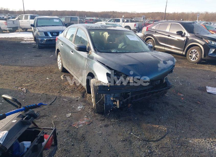 2016 Nissan Sentra SV (VIN 3N1AB7AP6GY275670) main photo