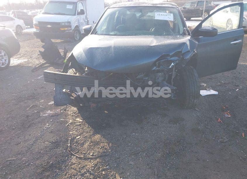 Photo 6 of 2016 Nissan Sentra SV (VIN 3N1AB7AP6GY275670)