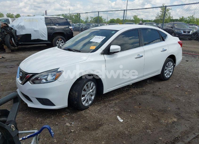 Photo 2 of 2016 Nissan Sentra FE+ S/S/SL/SR/SV (VIN 3N1AB7AP6GY282053)