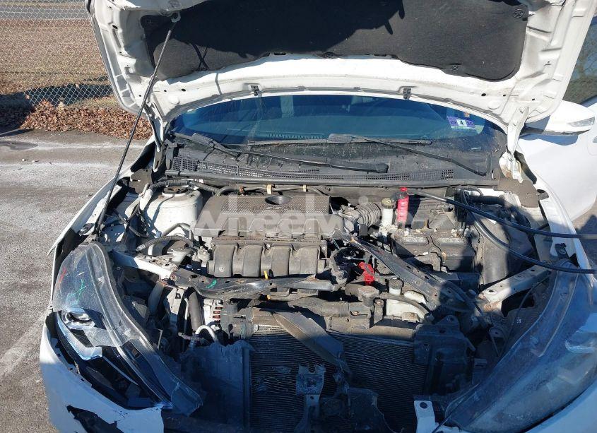 Photo 10 of 2016 Nissan Sentra SR (VIN 3N1AB7AP6GY304343)