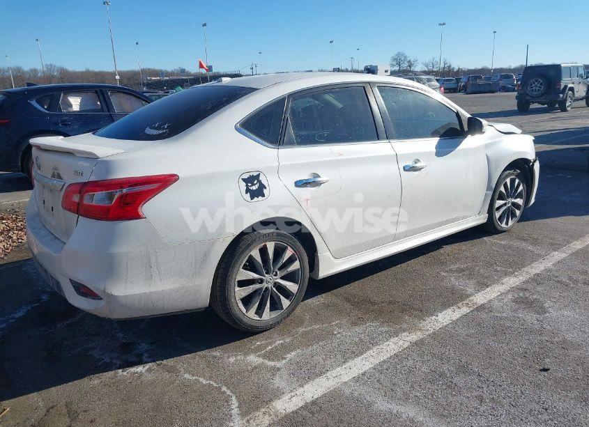 Photo 4 of 2016 Nissan Sentra SR (VIN 3N1AB7AP6GY304343)