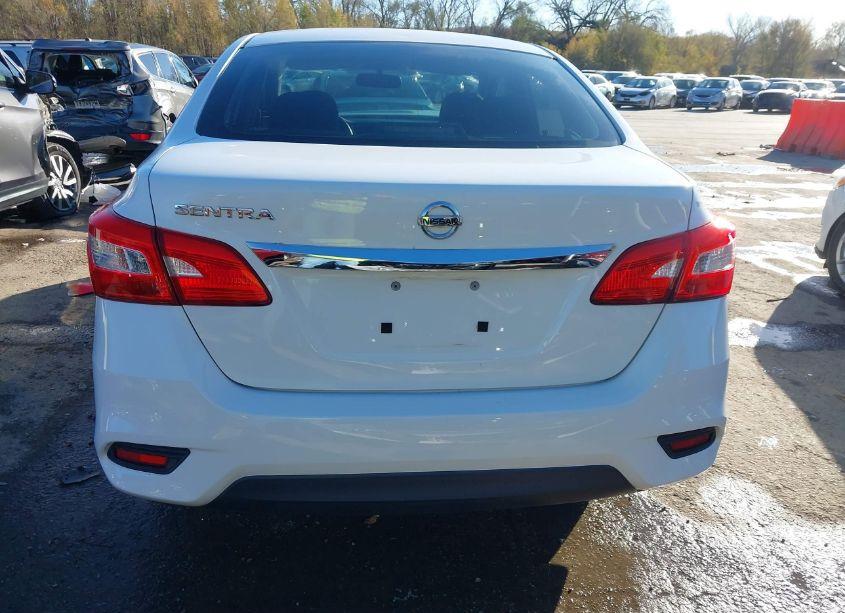 Photo 17 of 2016 Nissan Sentra S (VIN 3N1AB7AP6GY313365)