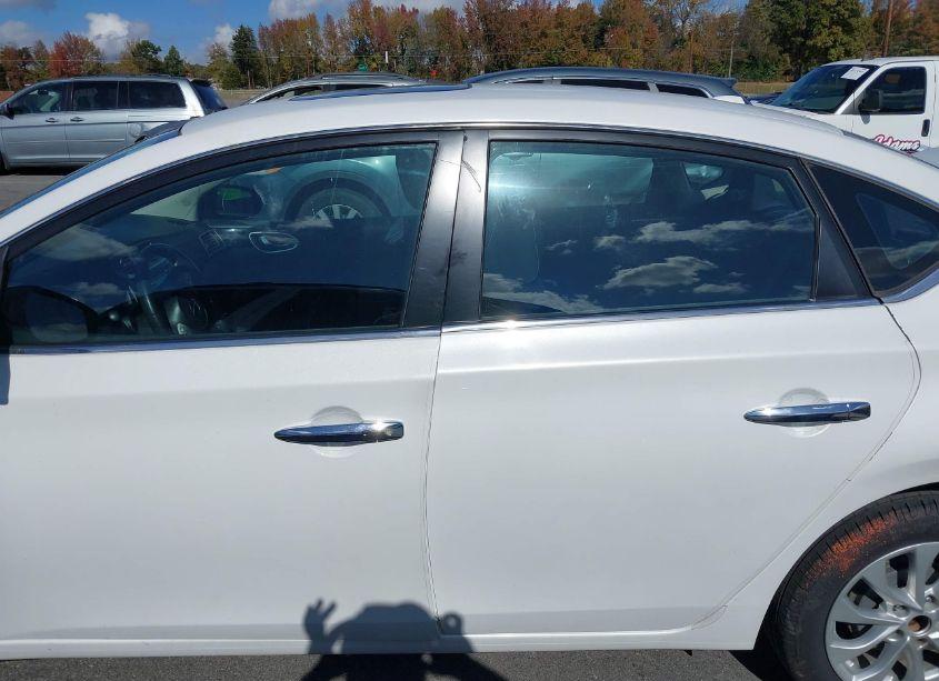 Photo 13 of 2016 Nissan Sentra SV (VIN 3N1AB7AP6GY319537)