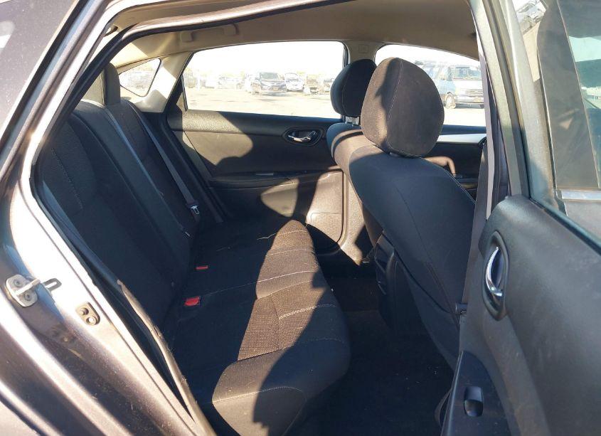 Photo 8 of 2016 Nissan Sentra S (VIN 3N1AB7AP6GY337598)