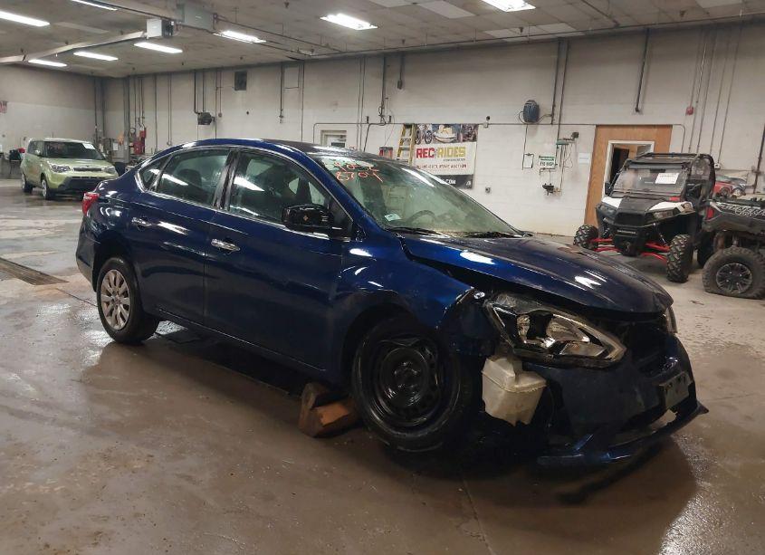 2017 Nissan Sentra SV (VIN 3N1AB7AP6HL639570) main photo